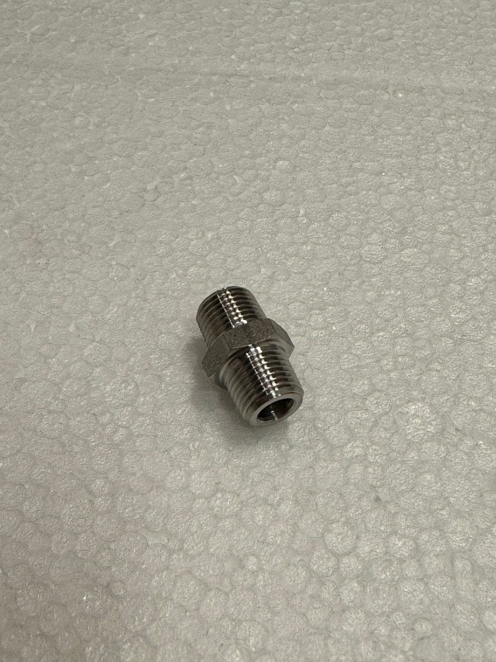 I.2617 STRAIGHT CONNECTOR 1/8 M-M INOX