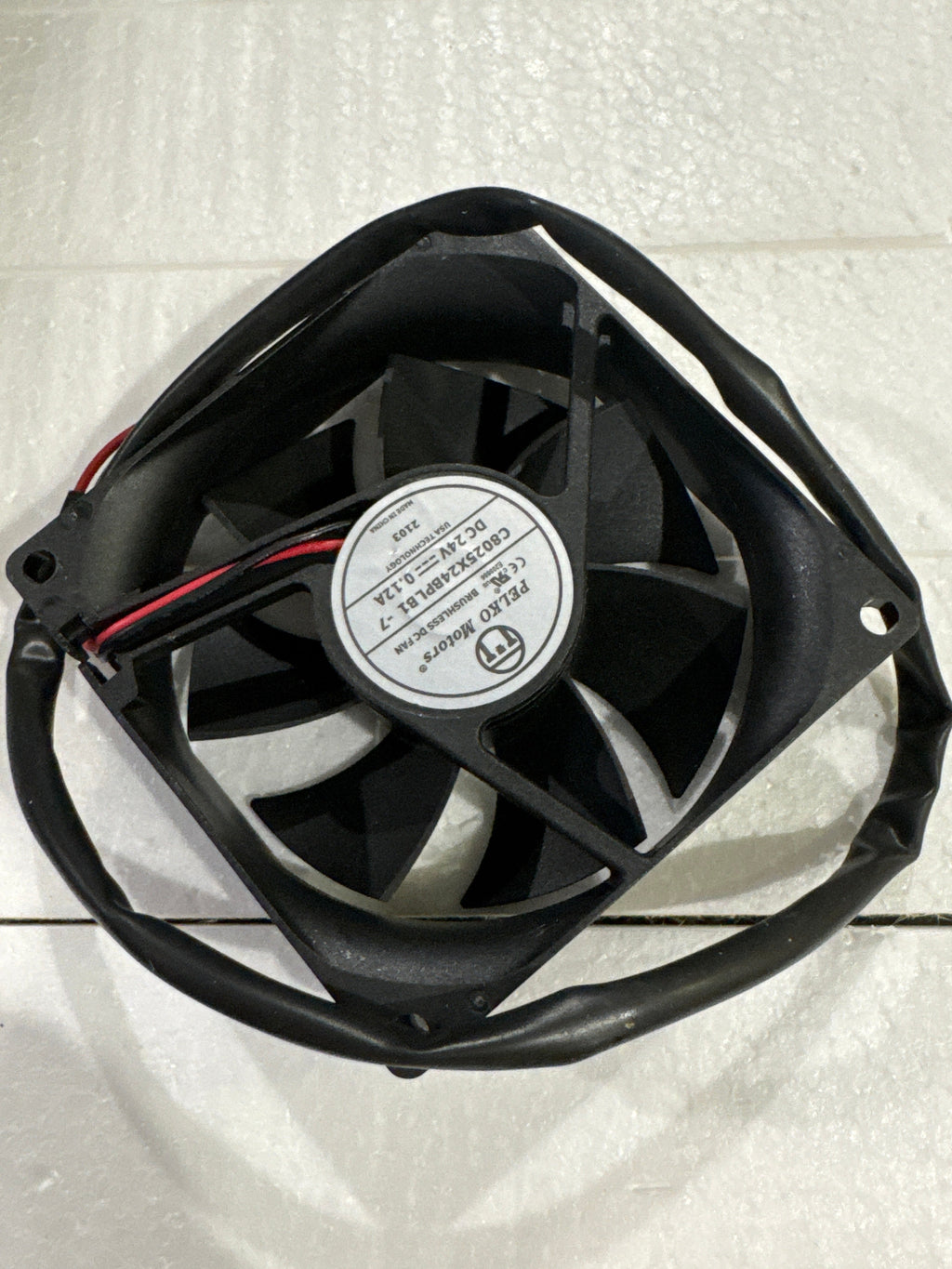 YX2542 FAN 24VDC 80X80X25MM BALL/B