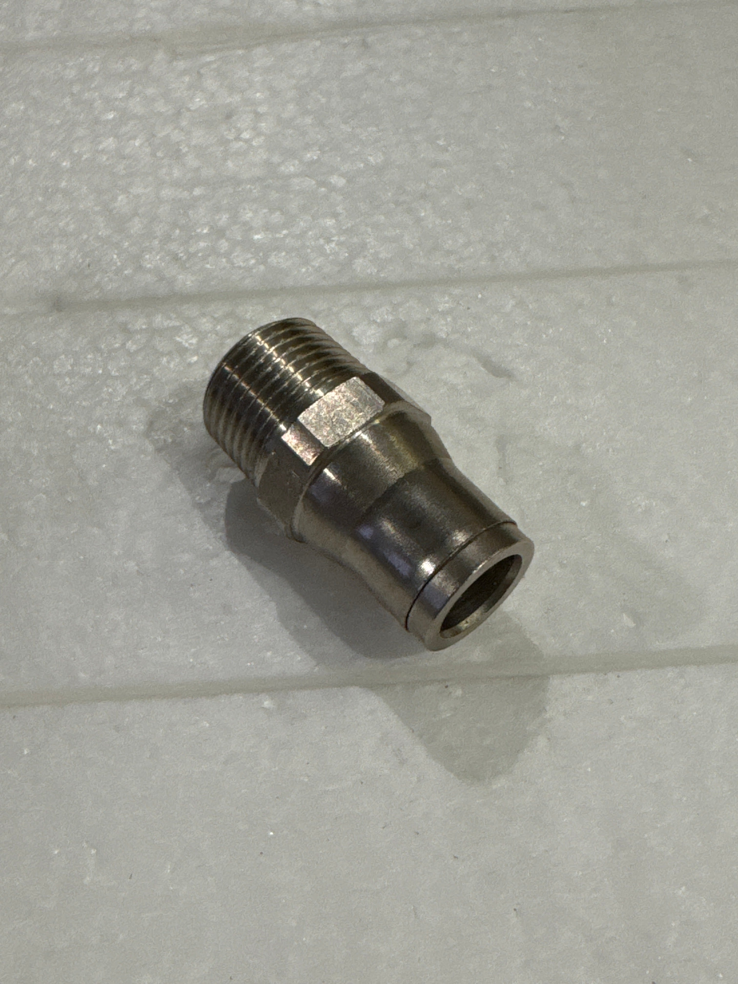 NX-00044 FITTING- MALE STUD 10MM- 1/4 BSPT - NICKEL PLATED