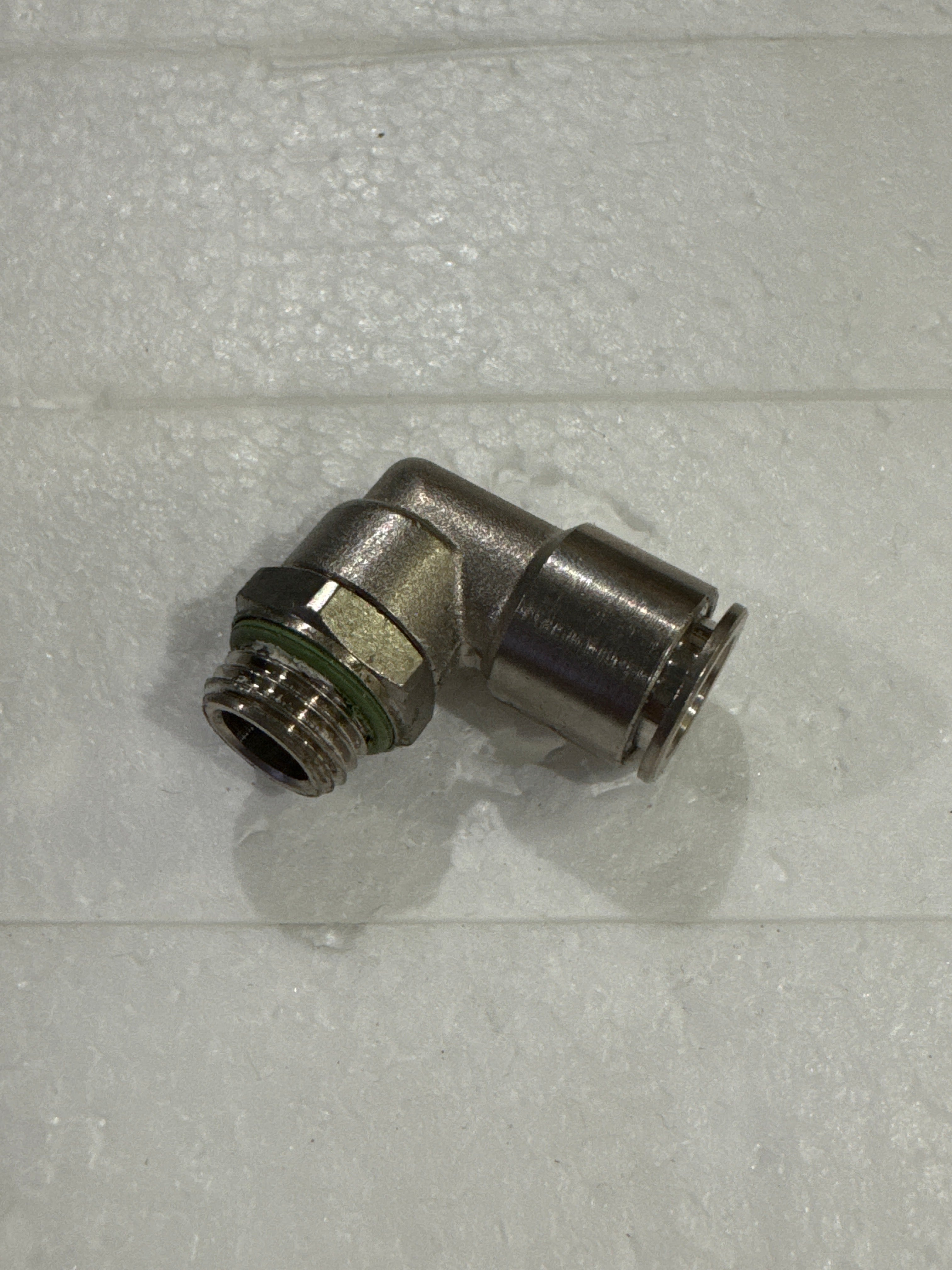 NX-00874 Elbow 10mm x 1/4" PTC
