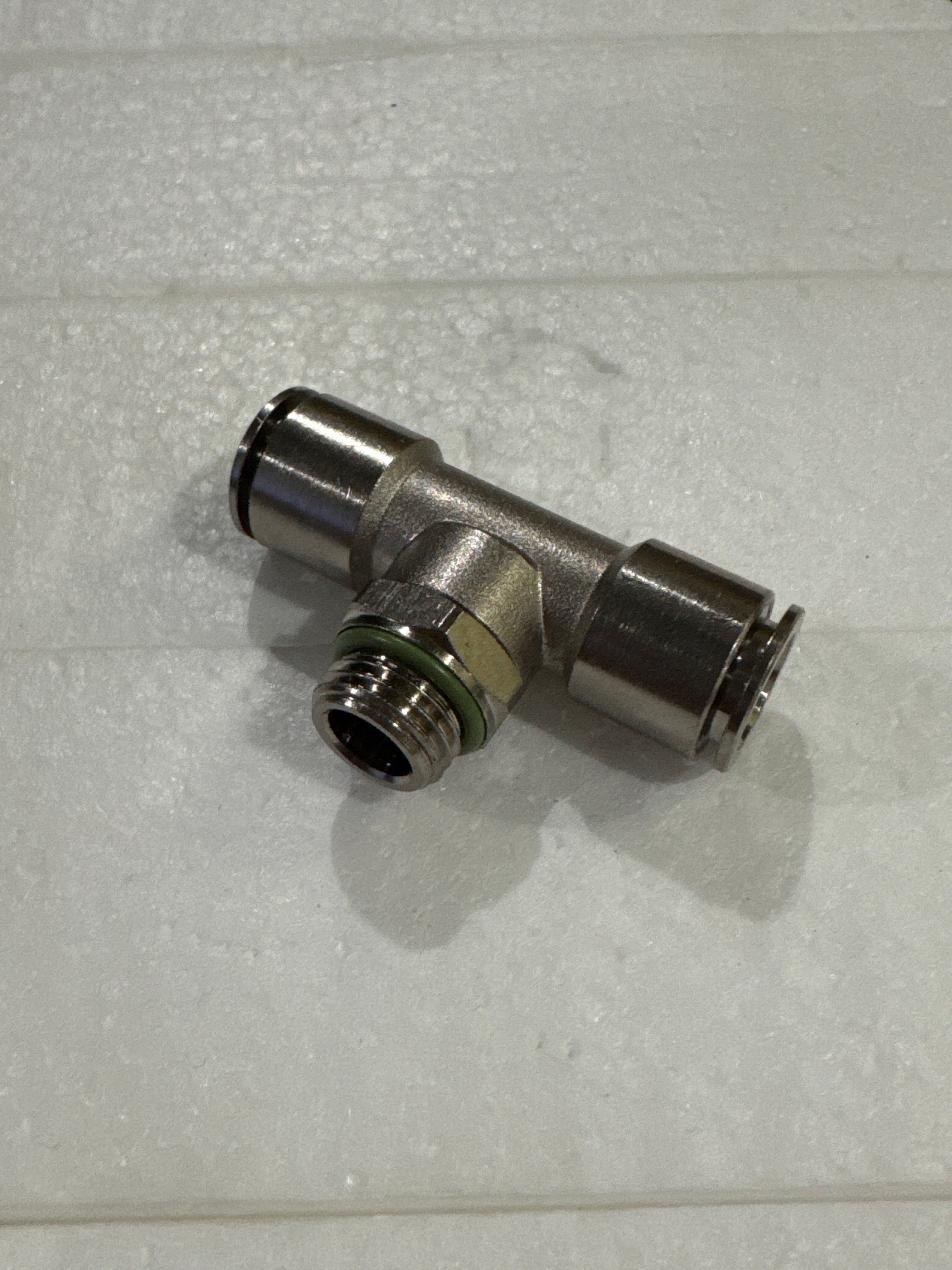 NX-01015 Male Stud Branch Tee 10mm x 1/4" (Festo)