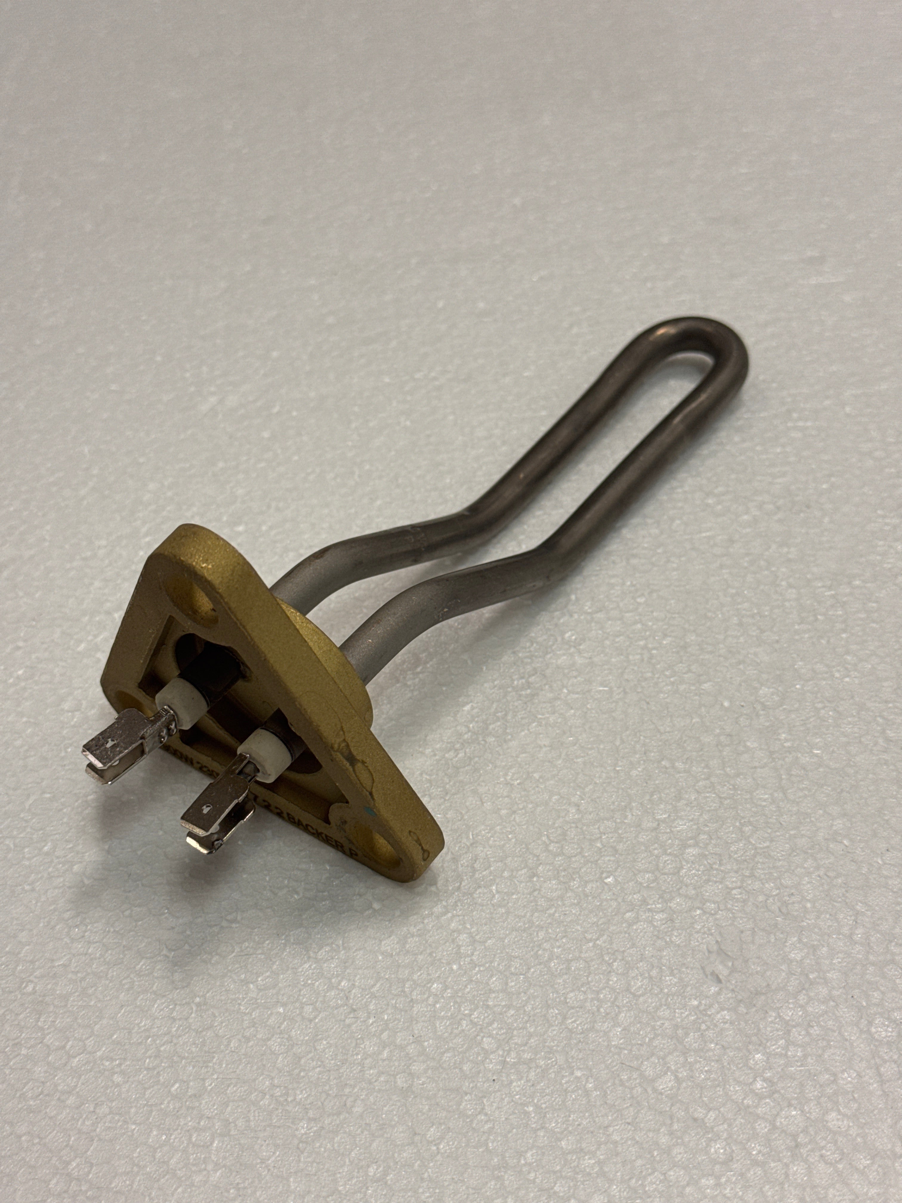K01669-03 HEATING ELEMENT 1X900W ; 230VAC, FASTON (BACKER)